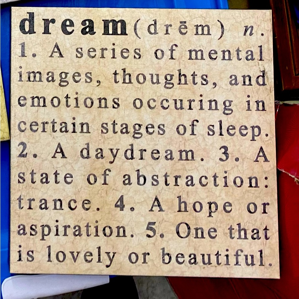 “Dream” into decorating with this home decor